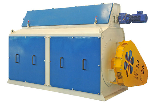 Sunflower seeds shelling in sunflower oil production line
