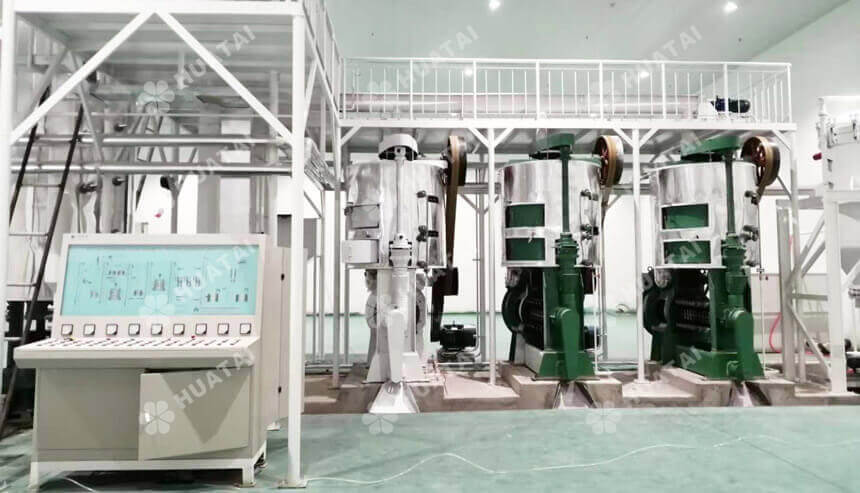 Industrial coconut oil extraction machine