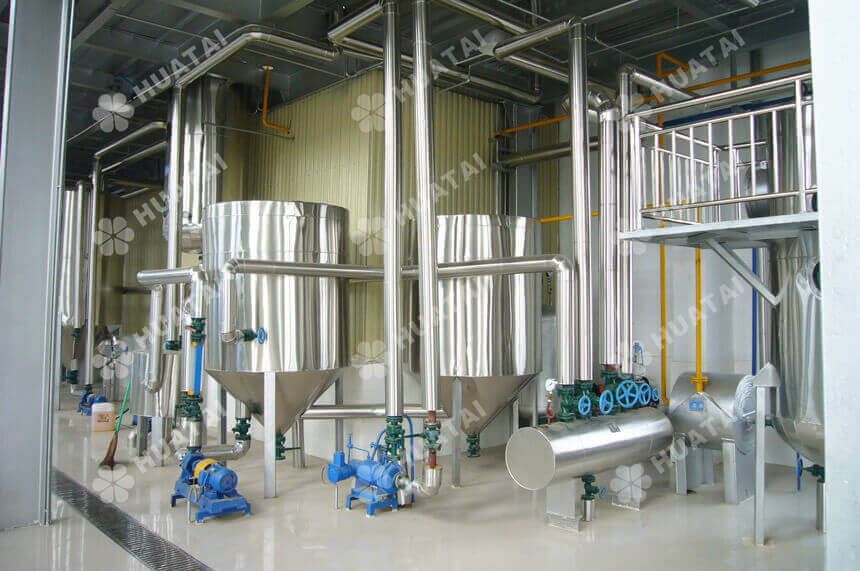 Neutralization process in coconut oil refining